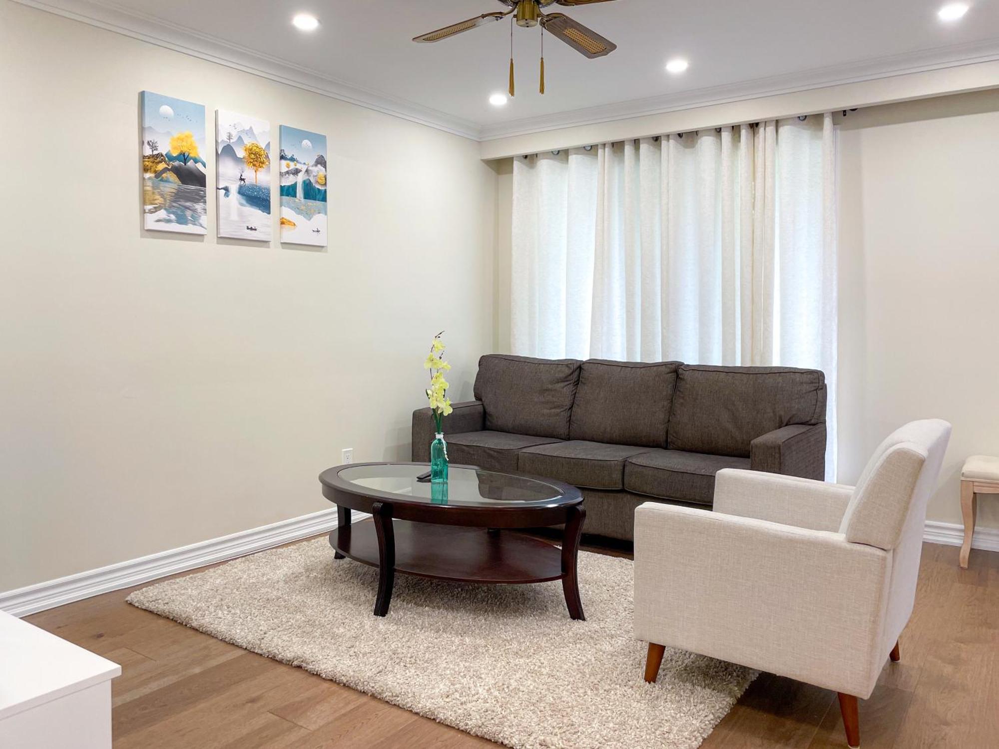 Newly-Renovated 3Br House, 12 Minutes To Airport Lejlighed Toronto Eksteriør billede