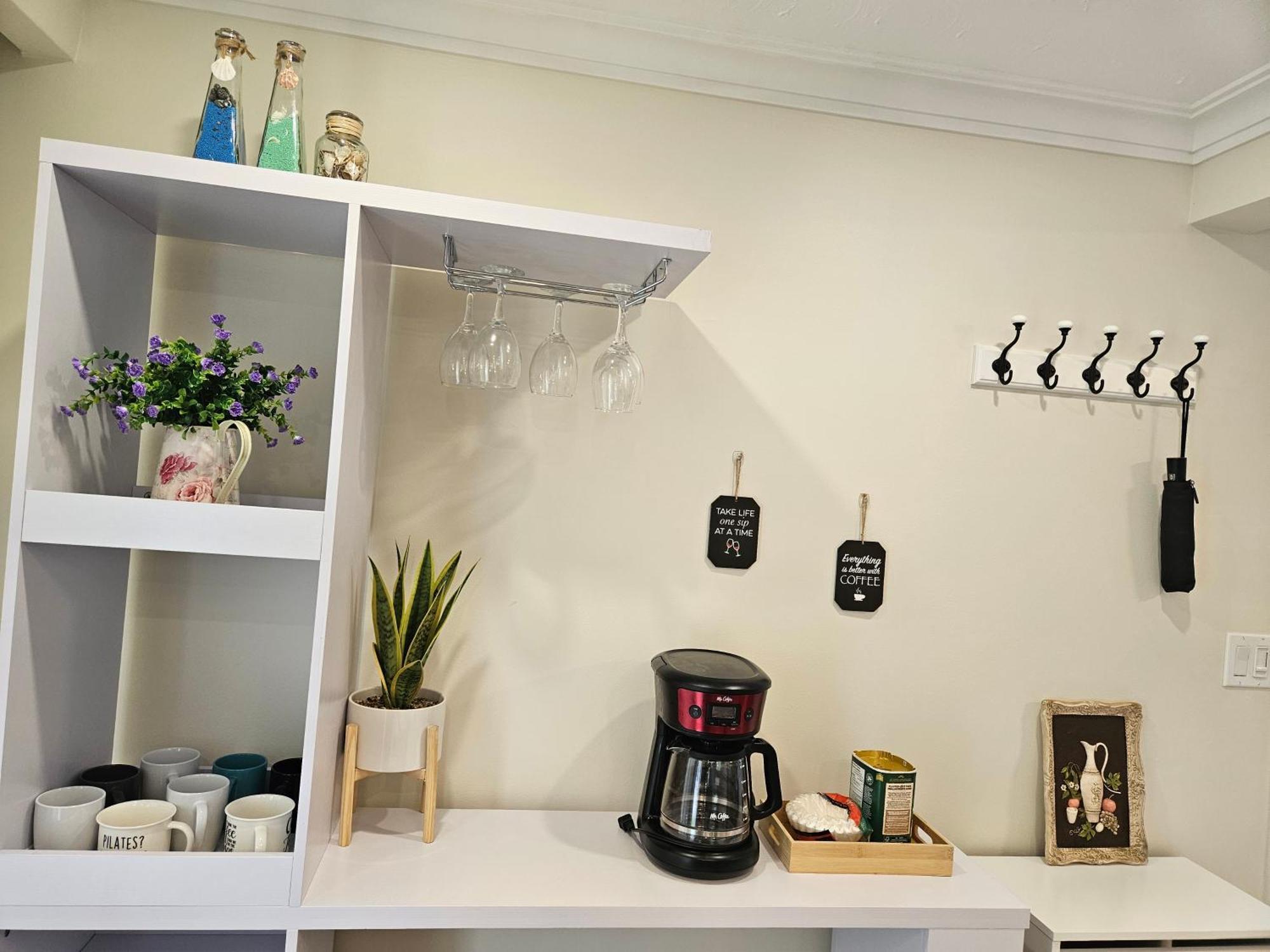Newly-Renovated 3Br House, 12 Minutes To Airport Lejlighed Toronto Eksteriør billede